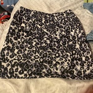 Cute lepord print mini skirt